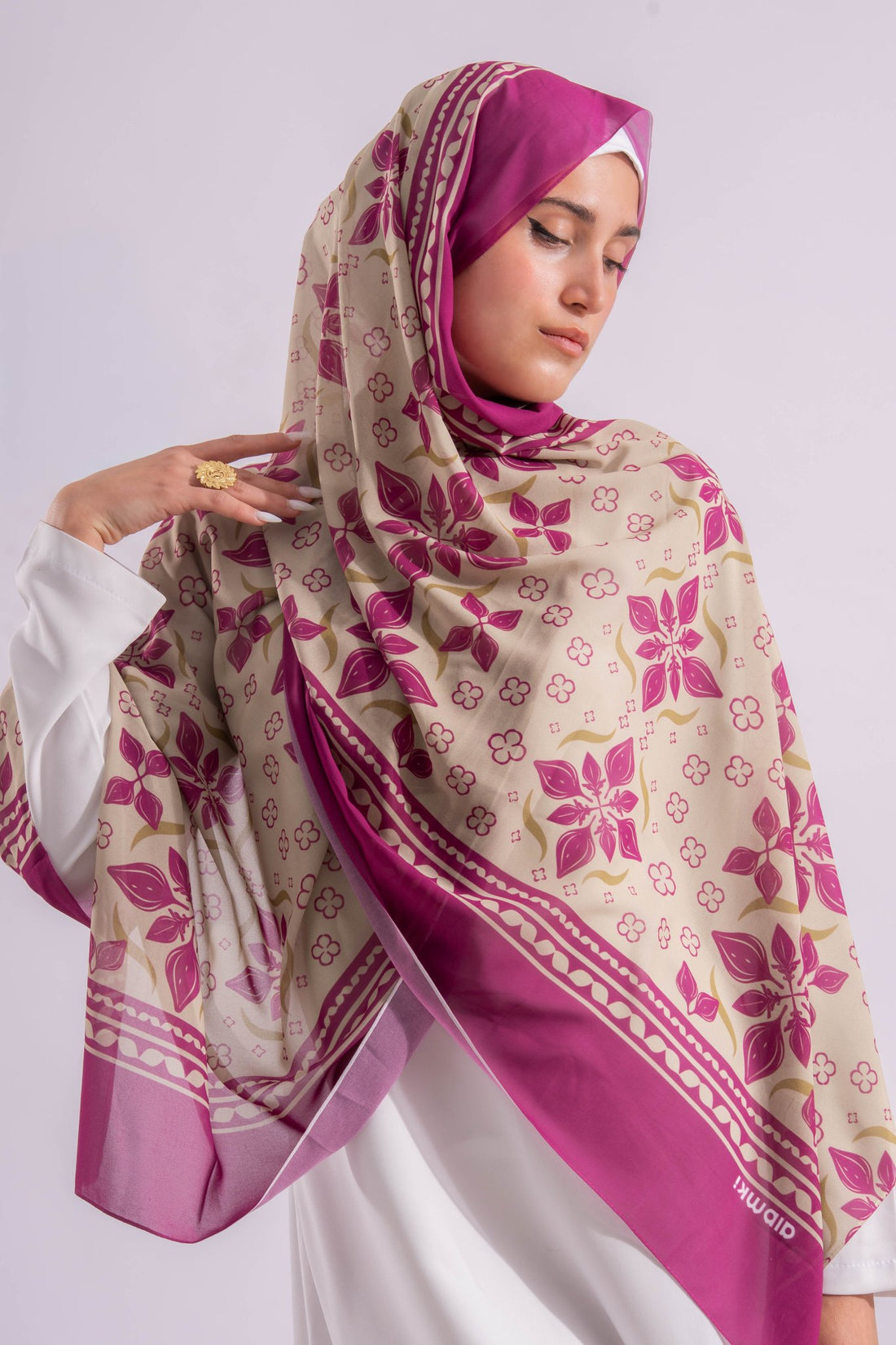 Alamki Velvet Flora scarf